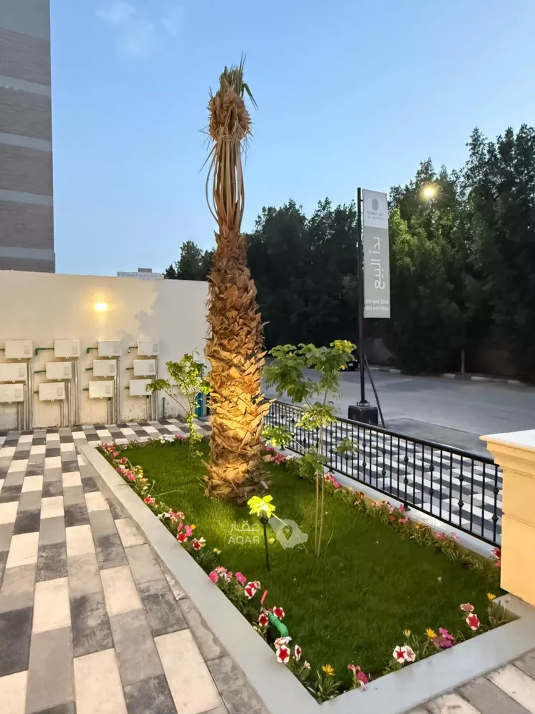 شقة للبيع في شارع الشماخ بن علاء, حي البندرية, مدينة الخبر, المنطقة الشرقية 8