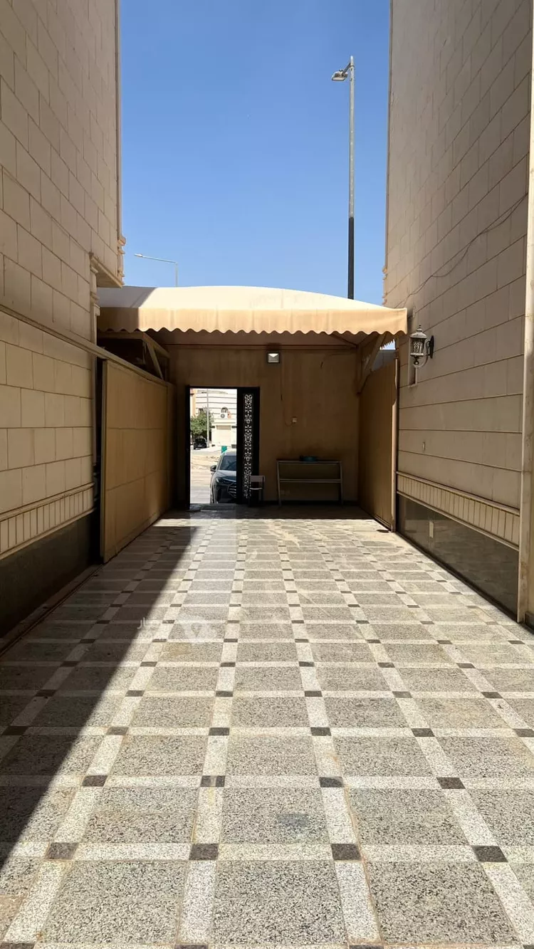 دور للإيجار في شارع الفرعية, حي عرقة, مدينة الرياض, منطقة الرياض 2