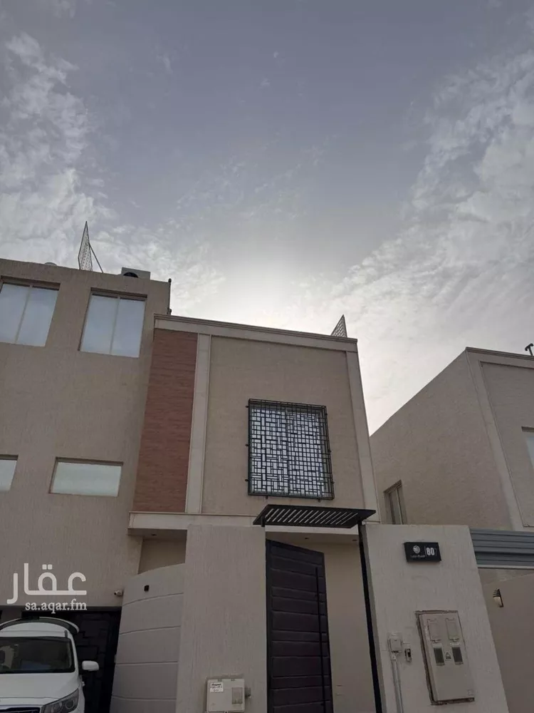 Floor for Rent in Riyadh Al Janadriyah صورة 3