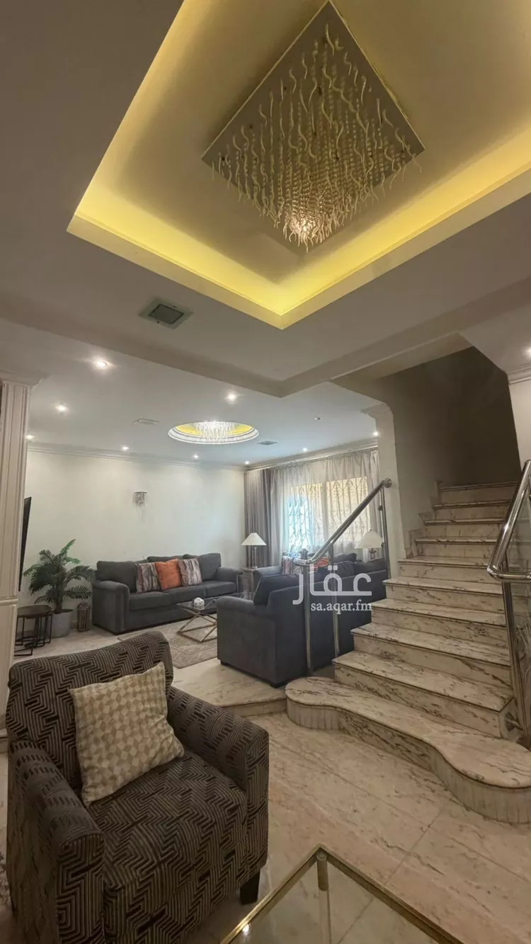 فيلا للبيع في شارع عامر بن عوف, حي إشبيلية, مدينة الرياض, منطقة الرياض 7