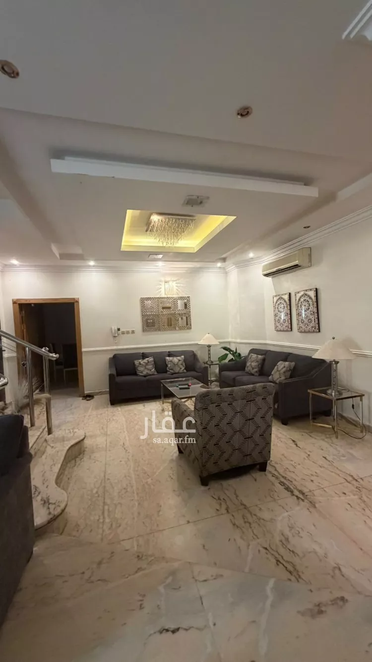 فيلا للبيع في شارع عامر بن عوف, حي إشبيلية, مدينة الرياض, منطقة الرياض 9
