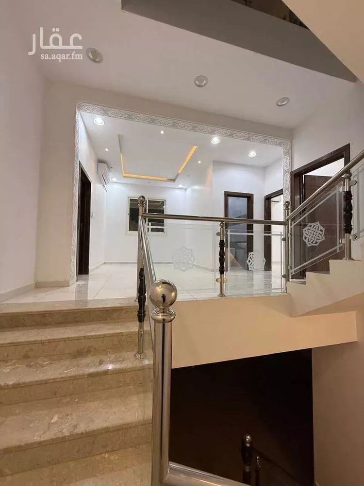 فيلا للإيجار في شارع حلل بنت أبي المكارم ، حي المهدية ، الرياض ، منطقة الرياض صورة 4