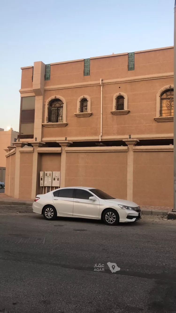 عمارة للبيع في شارع ابن السائب المخزومي, حي ضاحية الملك فهد, مدينة الدمام, المنطقة الشرقية 4