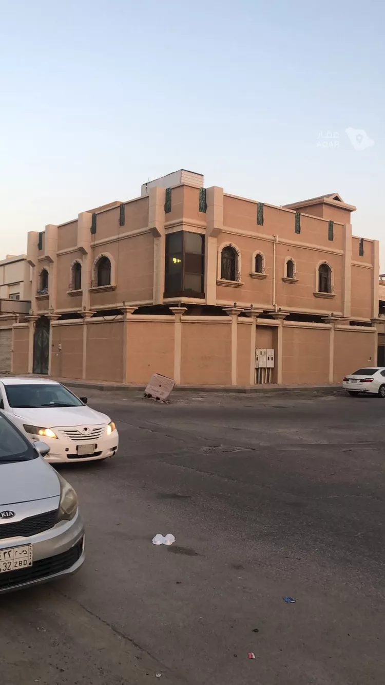 عمارة للبيع في شارع ابن السائب المخزومي, حي ضاحية الملك فهد, مدينة الدمام, المنطقة الشرقية 7
