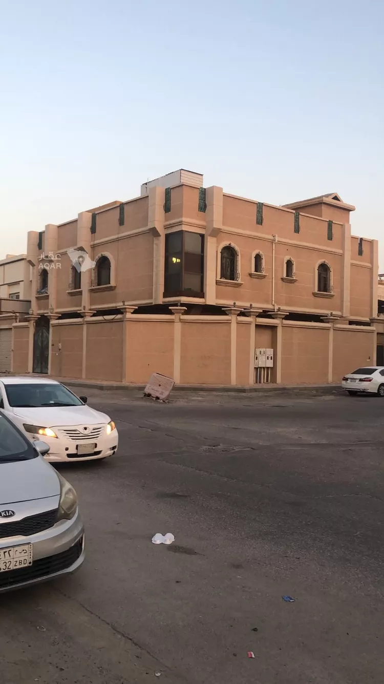 عمارة للبيع في شارع ابن السائب المخزومي, حي ضاحية الملك فهد, مدينة الدمام, المنطقة الشرقية 7