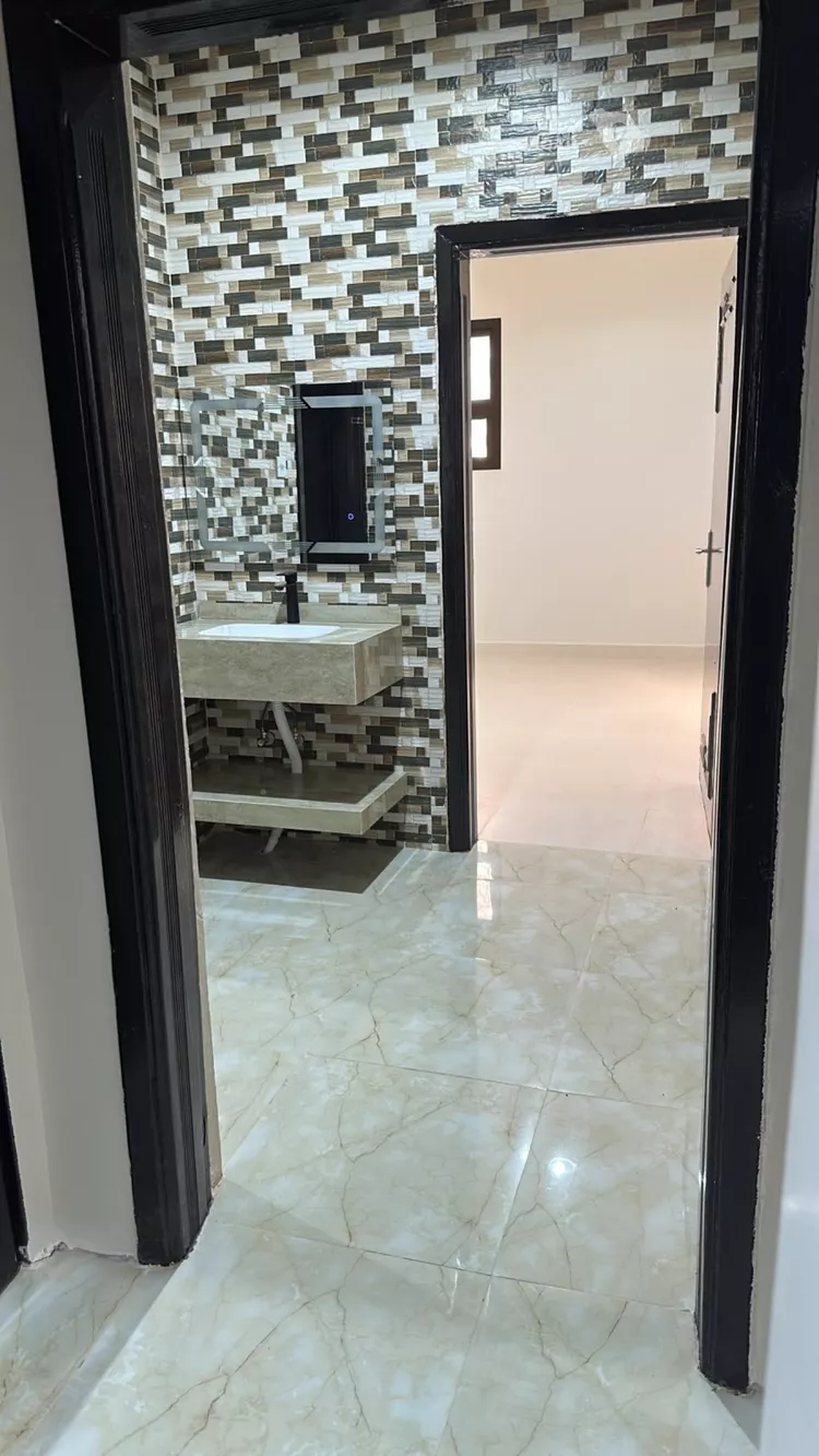 شقة للإيجار في شارع أبا الحيران, حي المروة, مدينة الرياض, منطقة الرياض 8