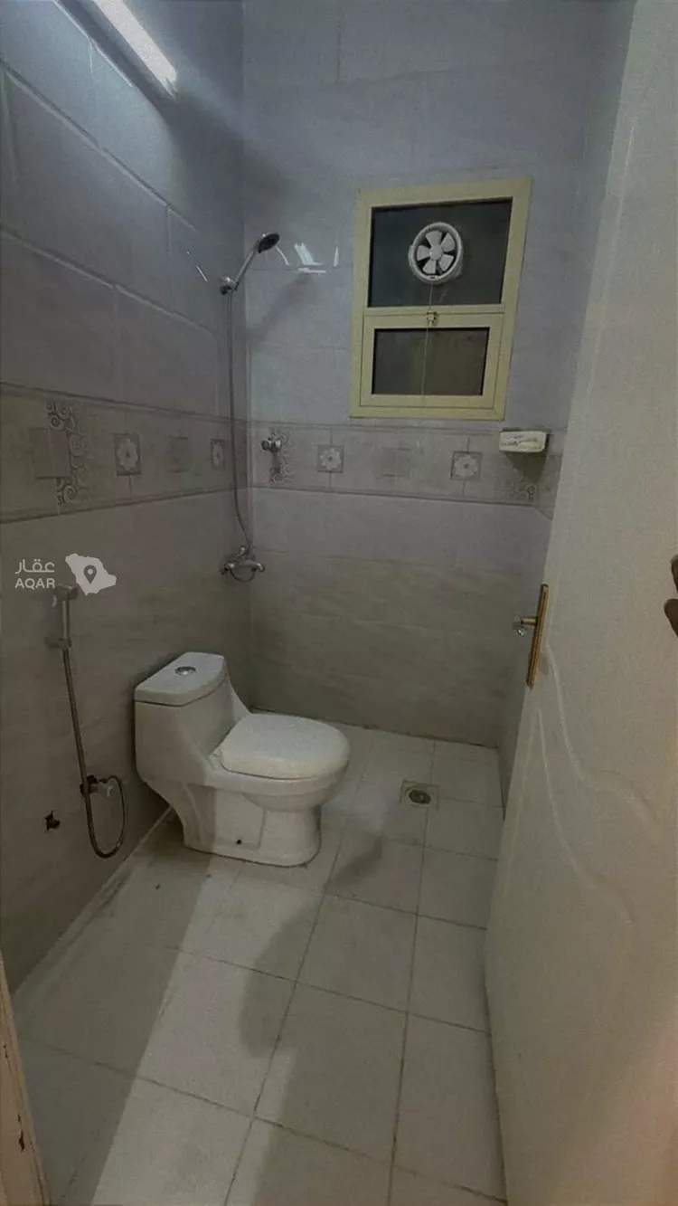 شقة للإيجار في شارع صالح بن عبدالجليل, حي بدر, مدينة الرياض, منطقة الرياض صورة 4