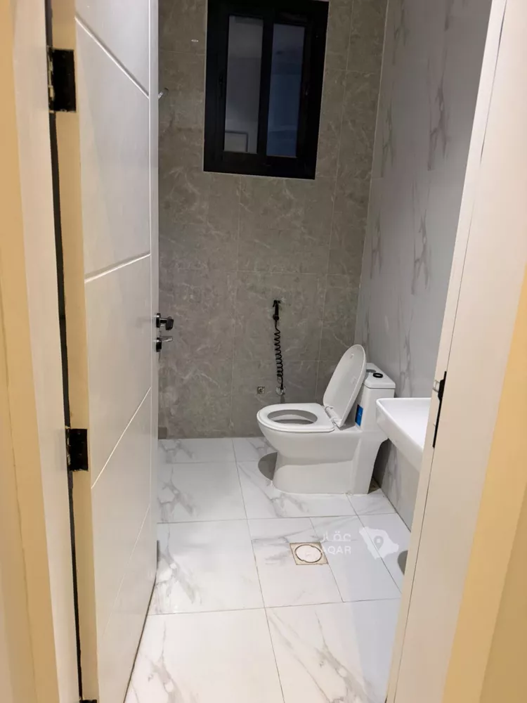 Apartment for Rent in Riyadh Okaz 3