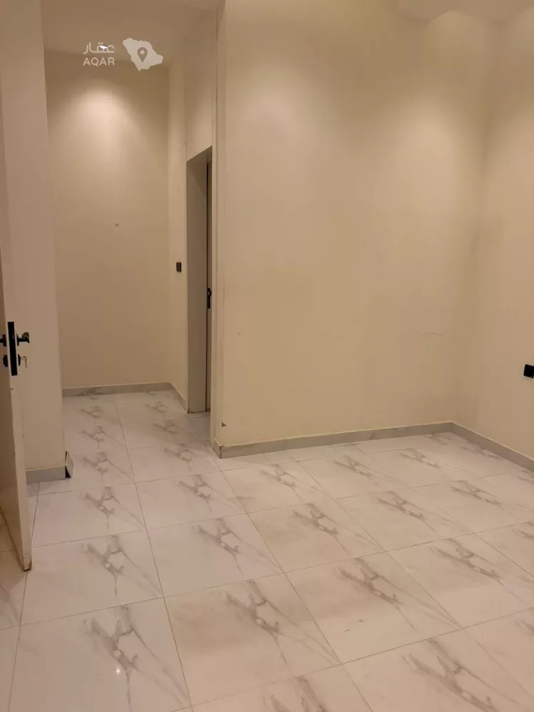 شقة للإيجار في شارع طياش, حي عكاظ, مدينة الرياض, منطقة الرياض