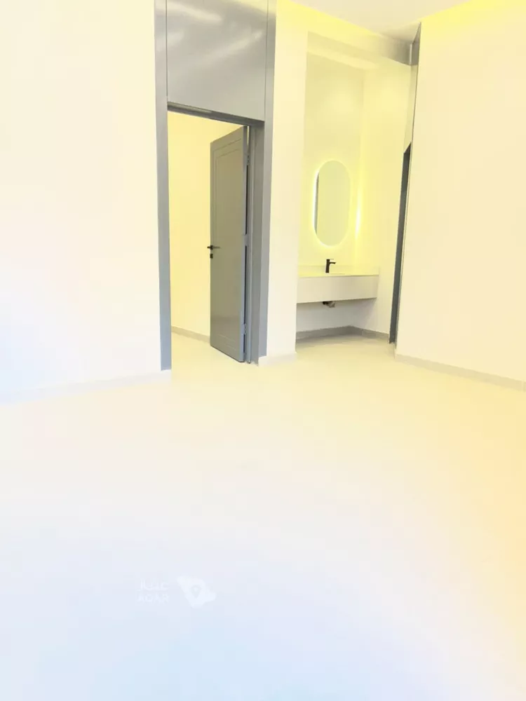 Floor for Sale in Riyadh Taiba 7