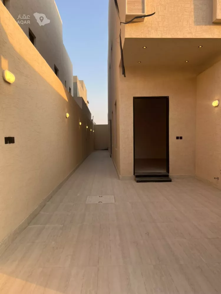 Floor for Sale in Riyadh Taiba صورة 3