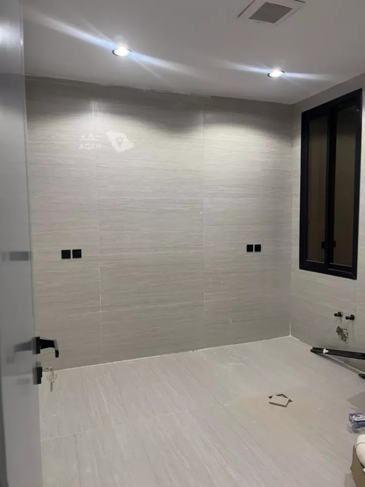 Floor for Sale in Riyadh Taiba 6