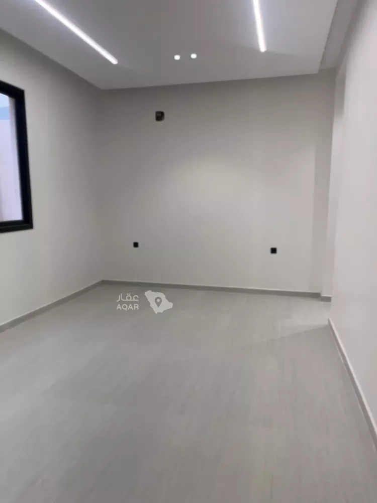 Floor for Sale in Riyadh Taiba 12