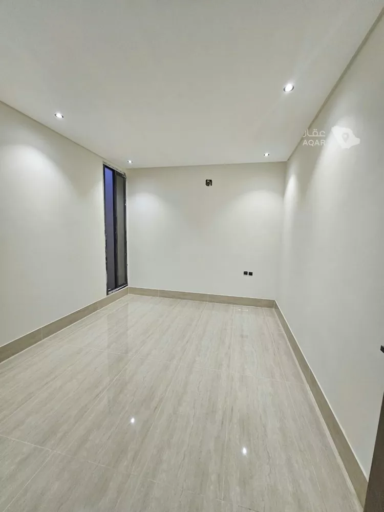 شقة للبيع في شارع طاهر النويري, حي عكاظ, مدينة الرياض, منطقة الرياض 13