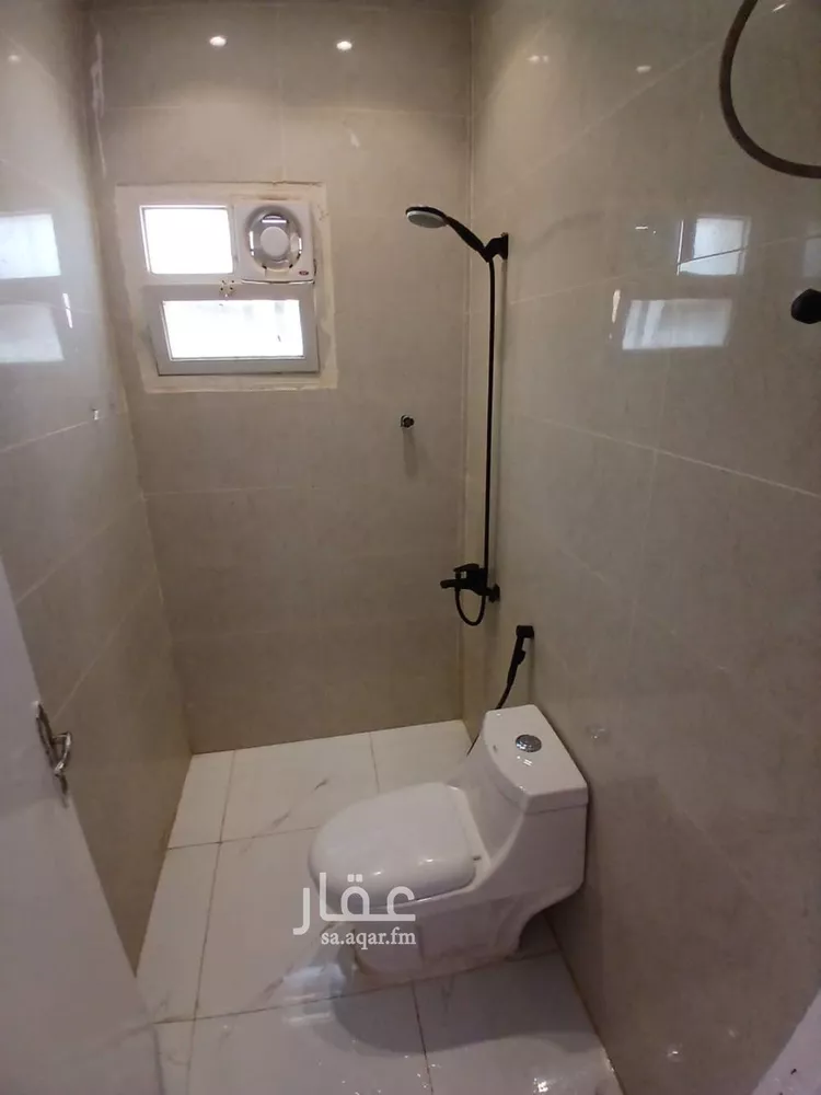 شقة للإيجار في شارع عبدالله بن قيس, حي إشبيلية, مدينة الرياض, منطقة الرياض صورة 4
