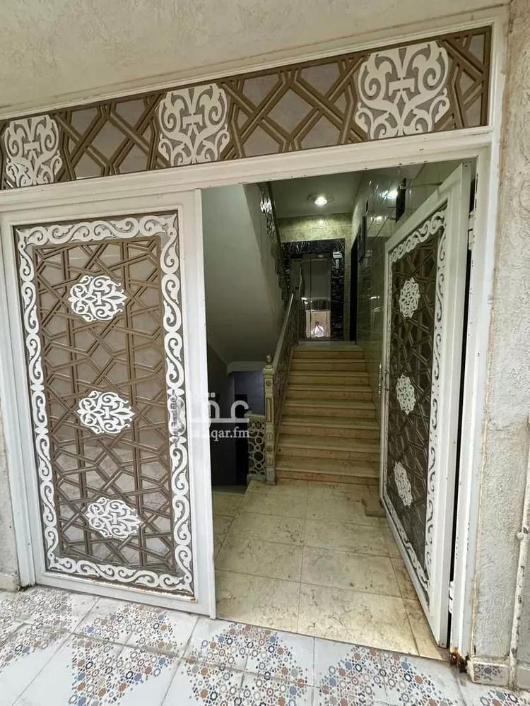 شقة للإيجار في شارع صحار بن العباس بن صخر, حي شوران, مدينة المدينة المنورة, منطقة المدينة المنورة صورة 3