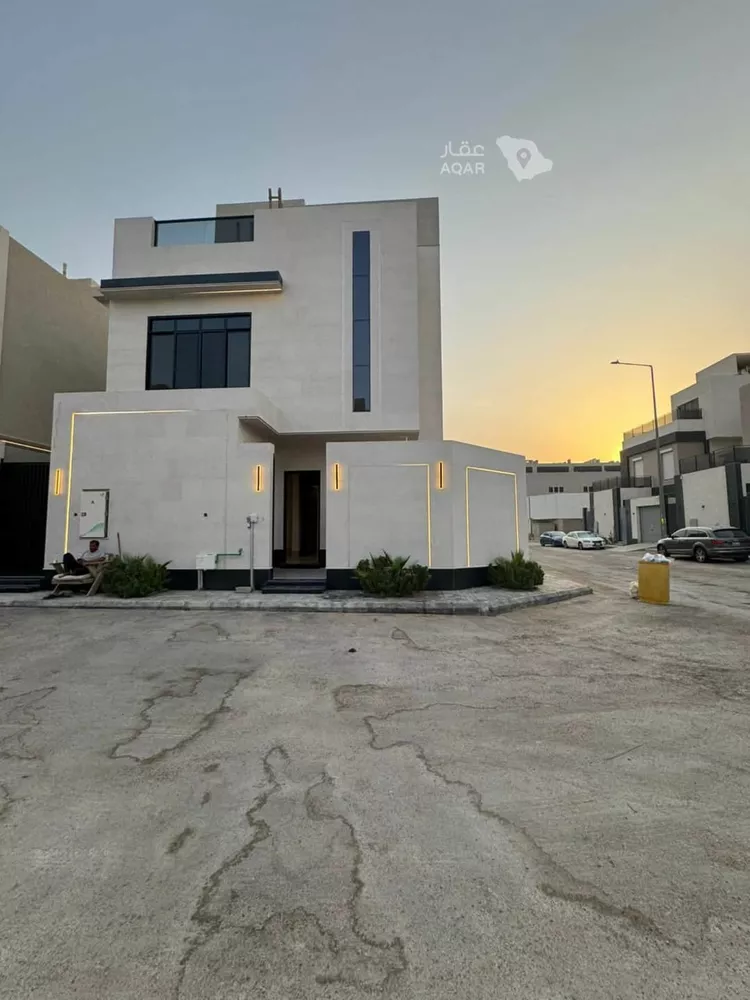 فيلا للبيع في حي ، شارع أحمد بن عبدالله البرقي ، حي العارض ، الرياض ، منطقة الرياض