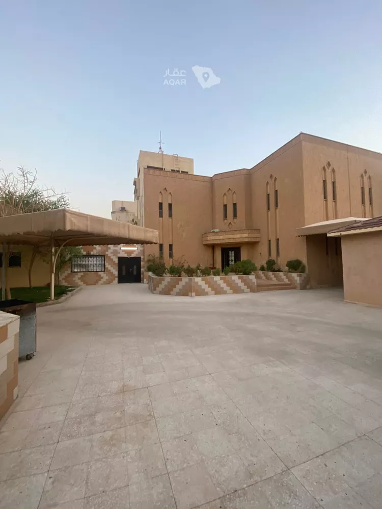 فيلا للبيع في شارع نهاوند, حي العزيزية, مدينة الرياض, منطقة الرياض 3