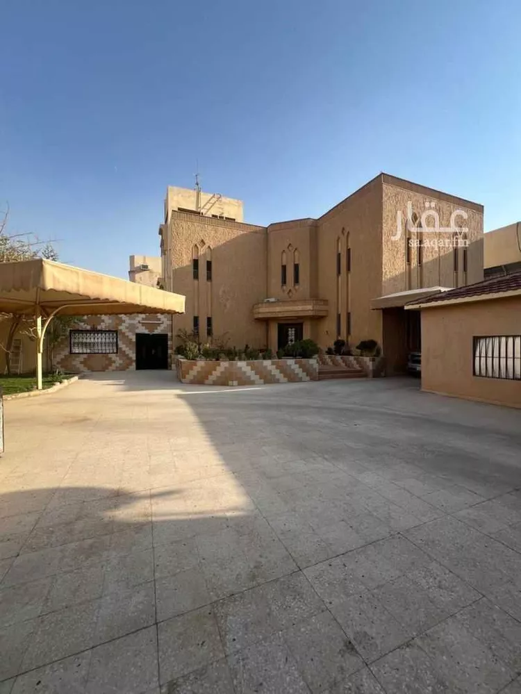 فيلا للبيع في شارع نهاوند, حي العزيزية, مدينة الرياض, منطقة الرياض صورة 2