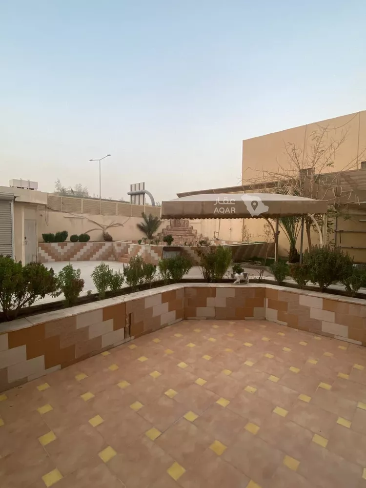 فيلا للبيع في شارع نهاوند, حي العزيزية, مدينة الرياض, منطقة الرياض 7