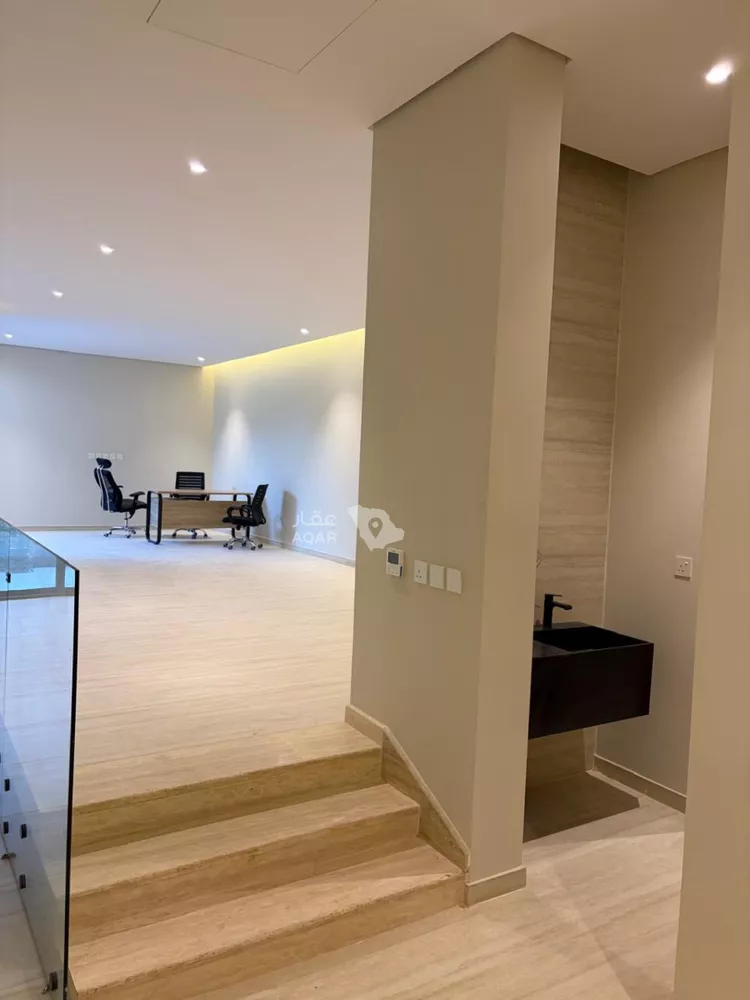 Floor for Sale in Riyadh An Narjis 5