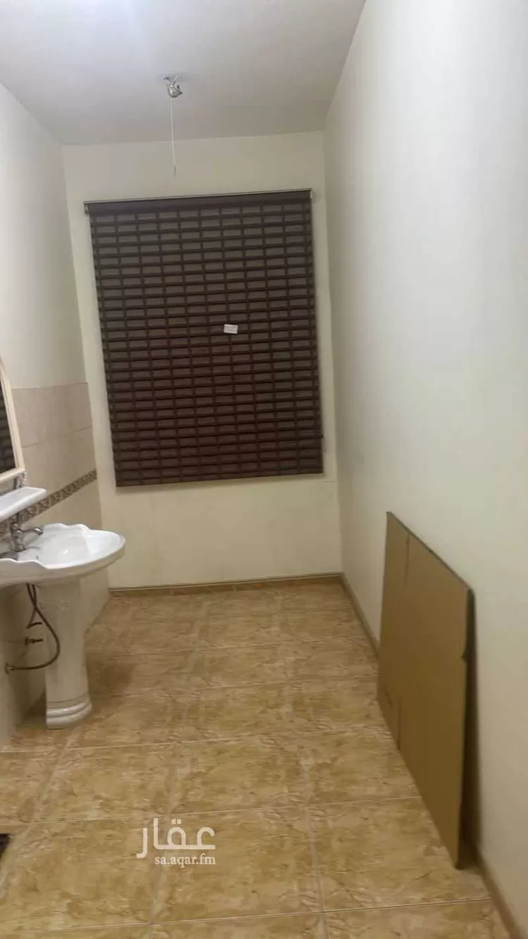 شقة للإيجار في شارع أبي المغيرة بن حزم ، حي العريجاء الغربية ، الرياض ، منطقة الرياض صورة 2