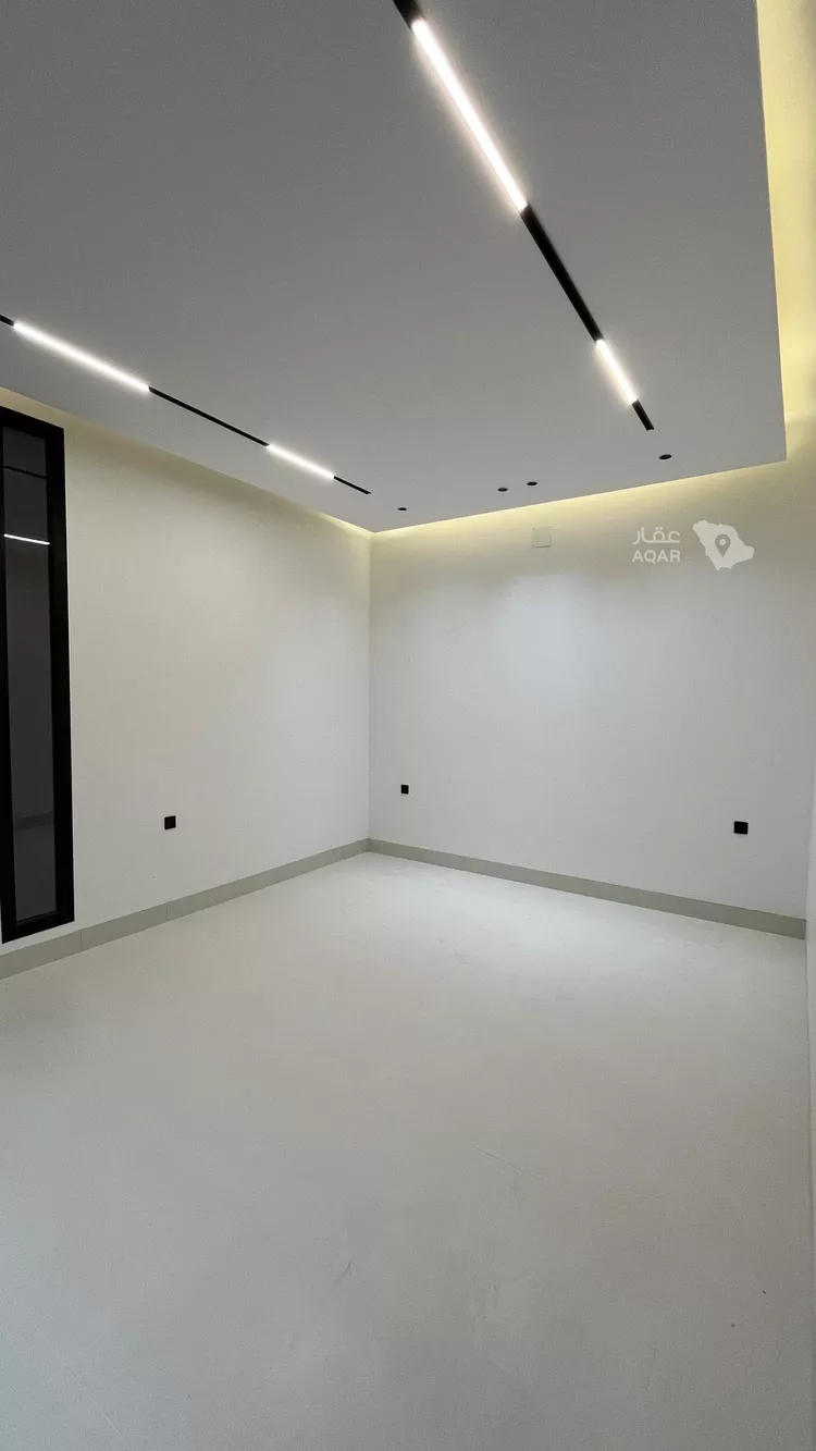 Villa for Sale in Riyadh Al Mahdiyah صورة 4