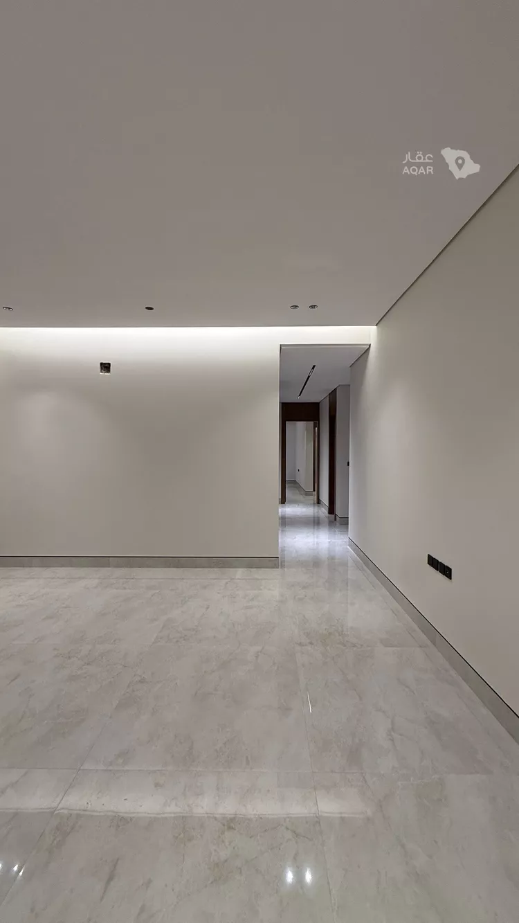Villa for Sale in Riyadh Al Mahdiyah 13