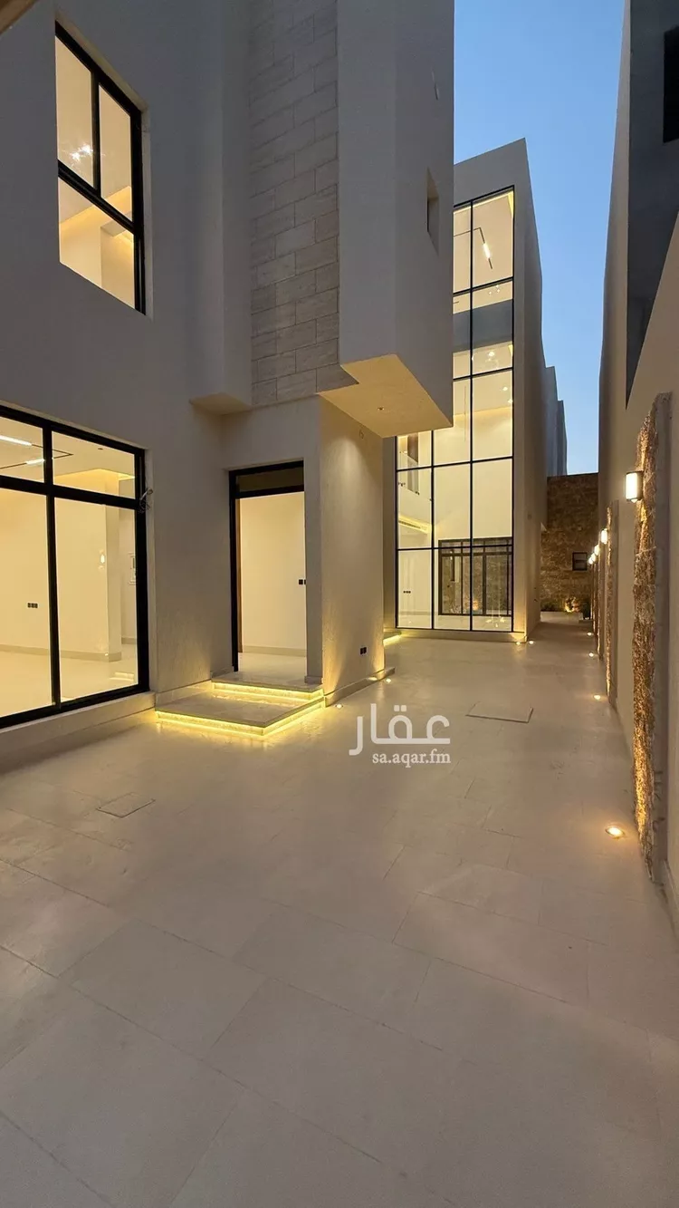 Villa for Sale in Riyadh Al Mahdiyah صورة 2