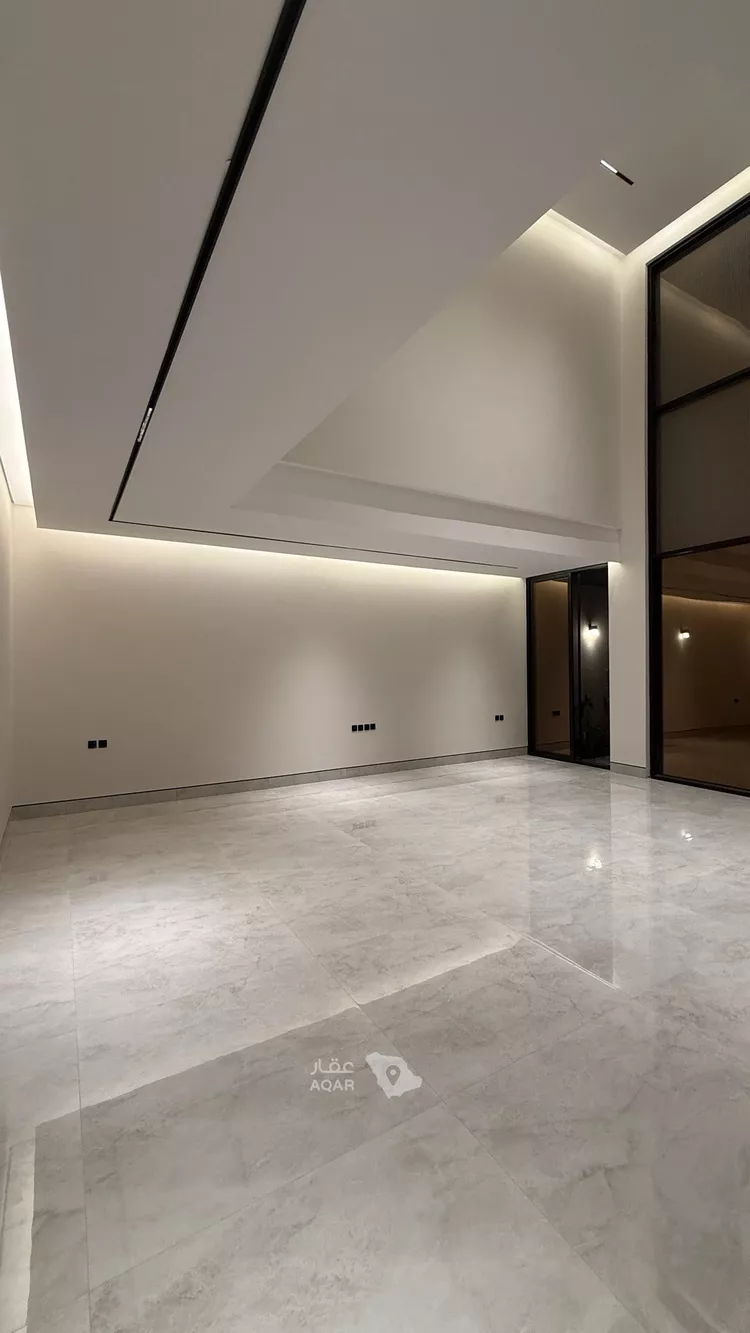 Villa for Sale in Riyadh Al Mahdiyah 9