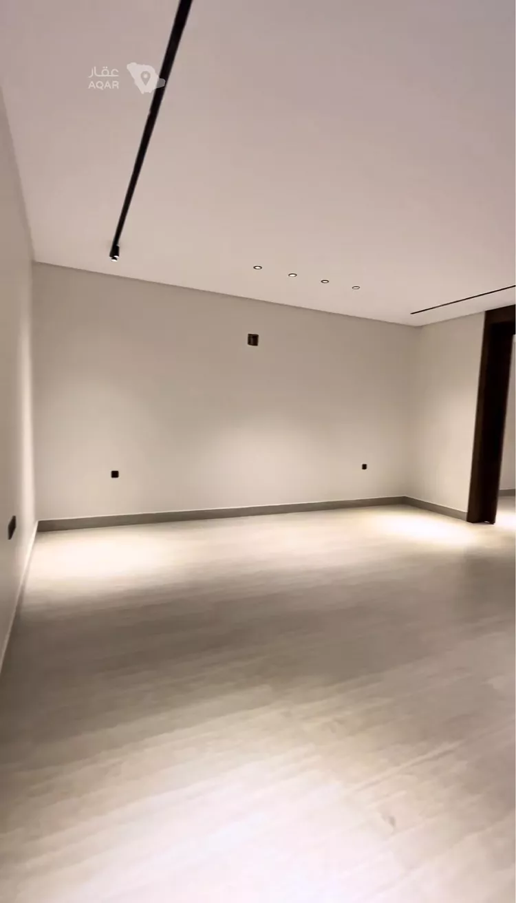Villa for Sale in Riyadh Al Mahdiyah صورة 4