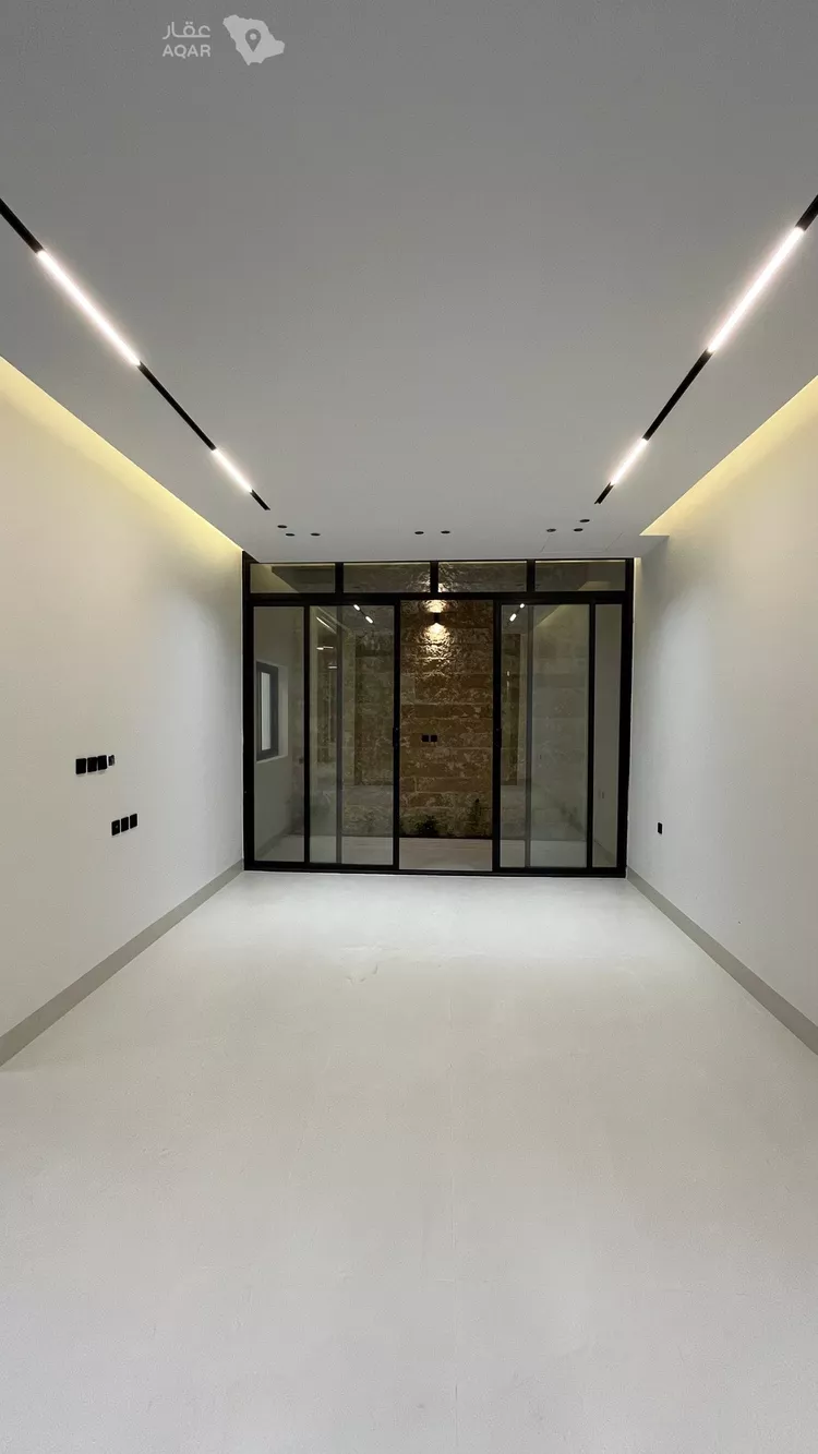 Villa for Sale in Riyadh Al Mahdiyah 6
