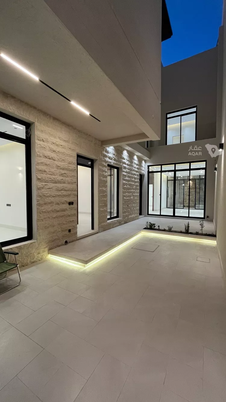 Villa for Sale in Riyadh Al Mahdiyah صورة 3