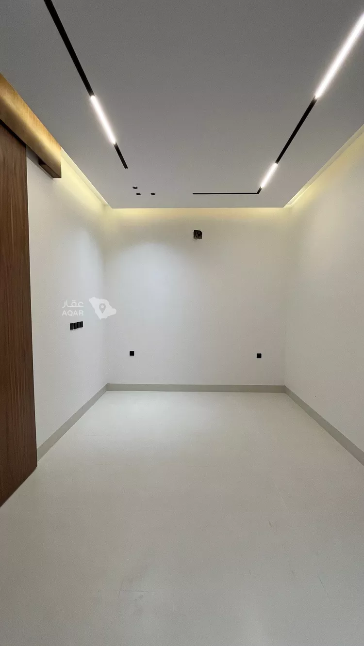 Villa for Sale in Riyadh Al Mahdiyah صورة 5