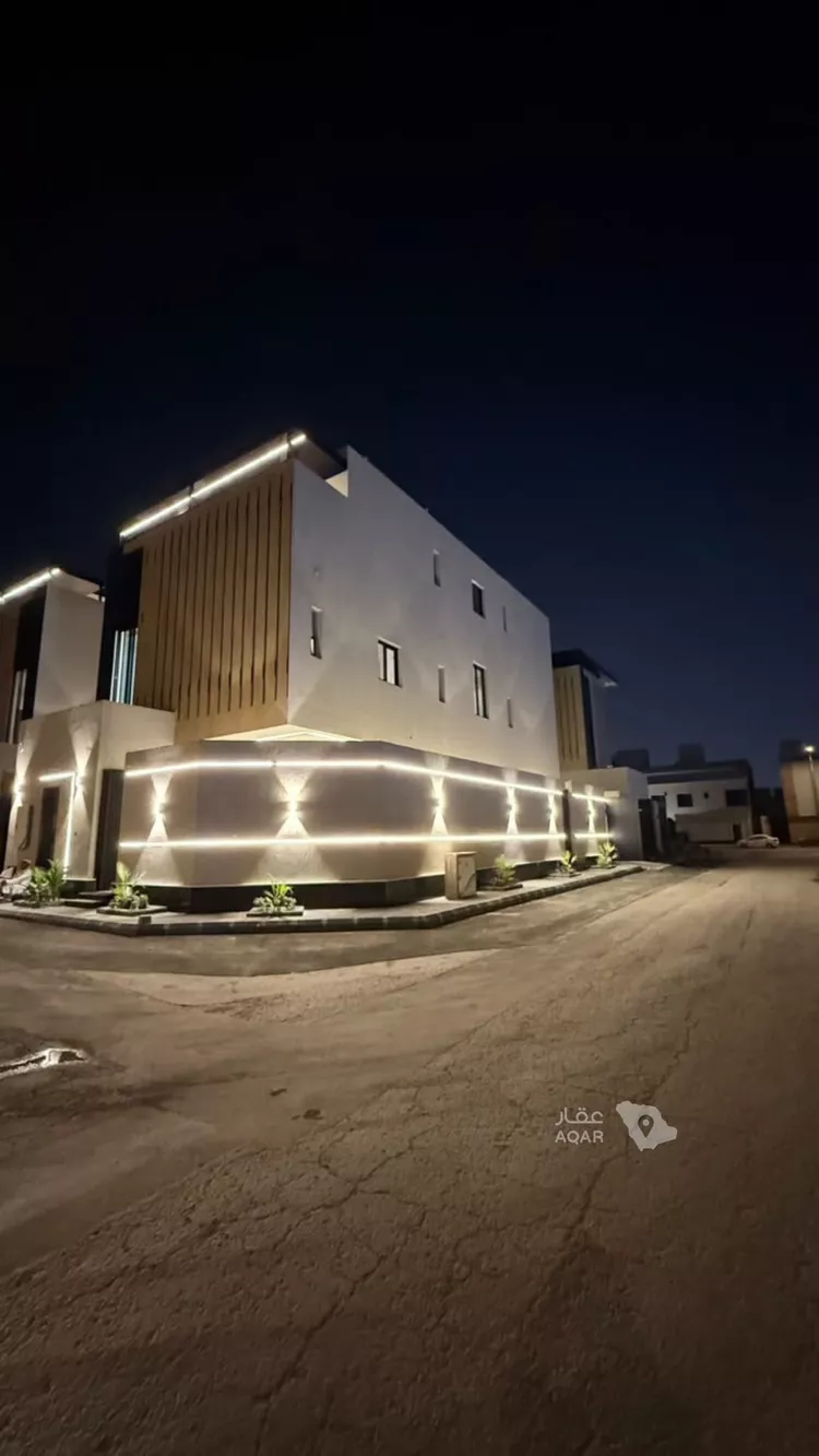 Villa for Sale in Riyadh Al Arid 7