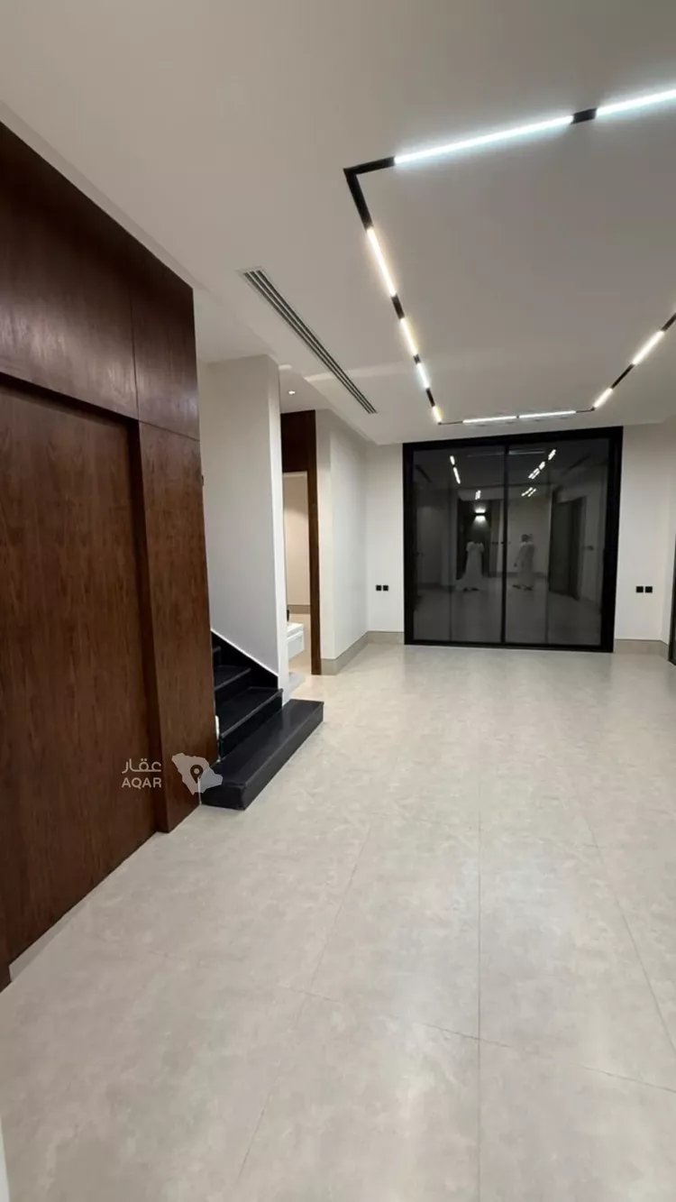 Villa for Sale in Riyadh Al Arid 16