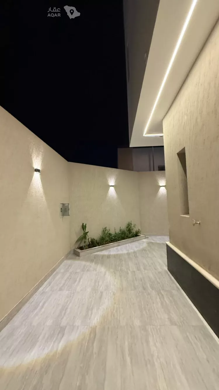 Villa for Sale in Riyadh Al Arid 8
