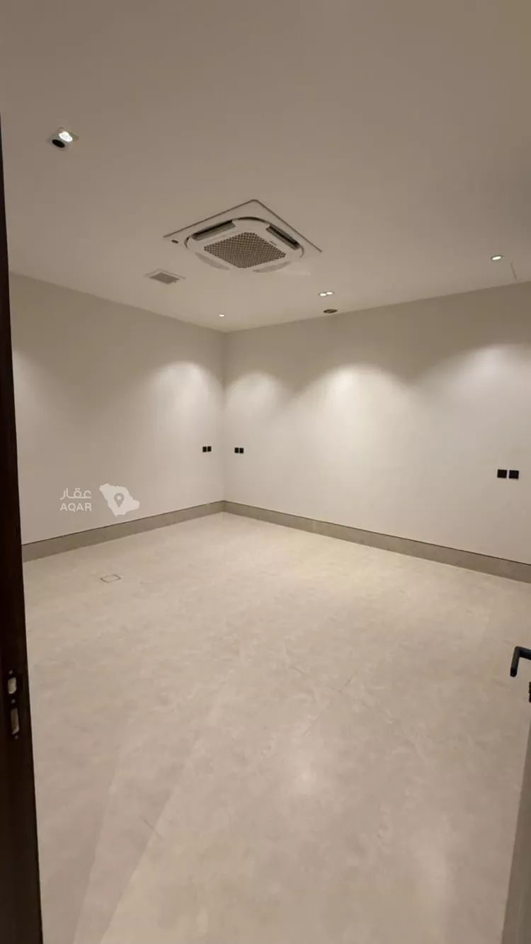 Villa for Sale in Riyadh Al Arid 17