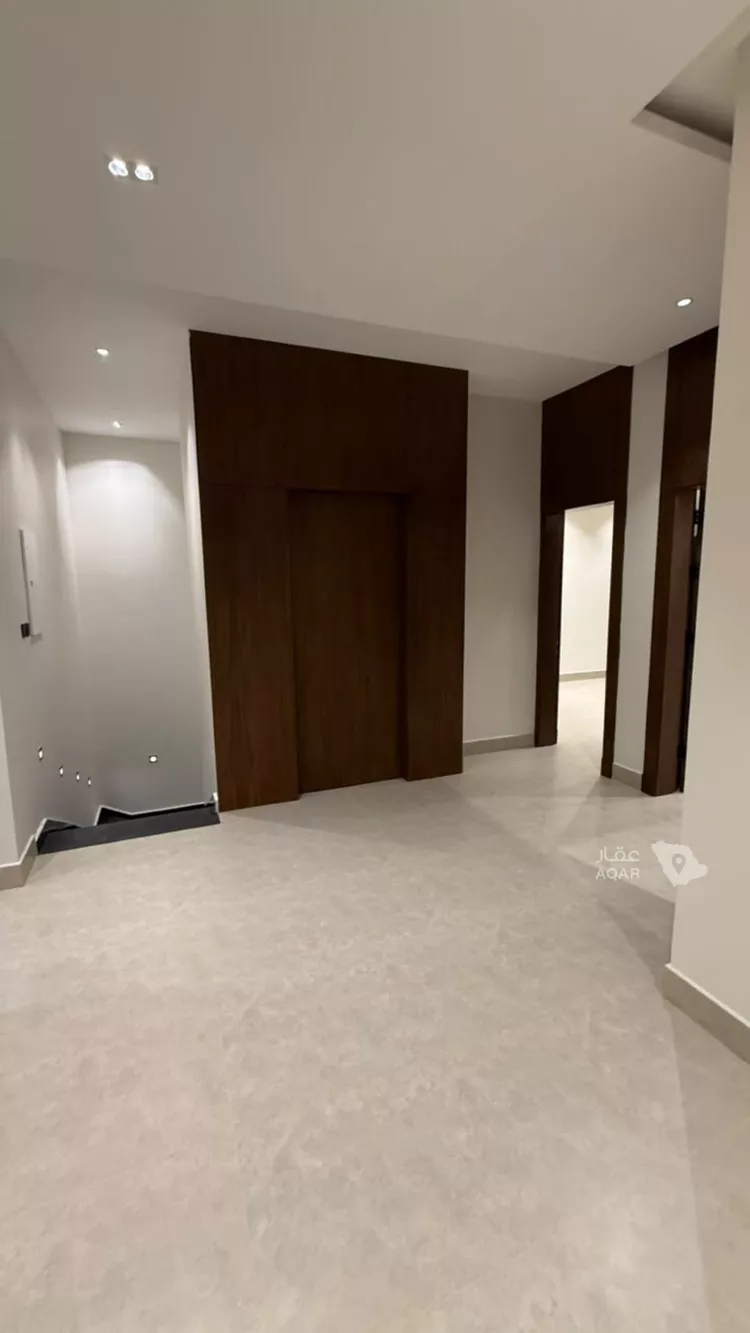 Villa for Sale in Riyadh Al Arid 30