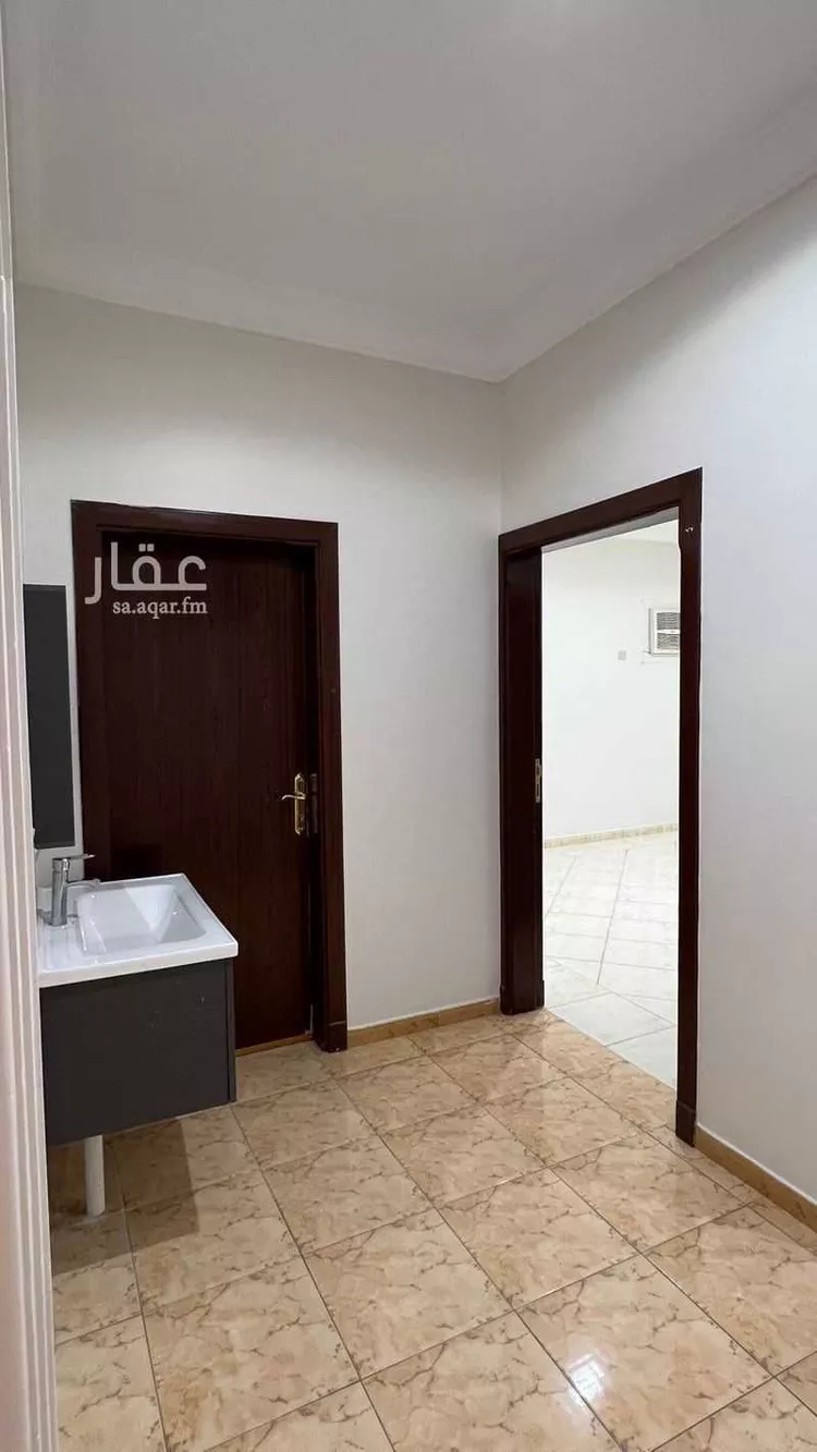 شقة للإيجار في شارع بنغازي, حي عرقة, مدينة الرياض, منطقة الرياض صورة 5