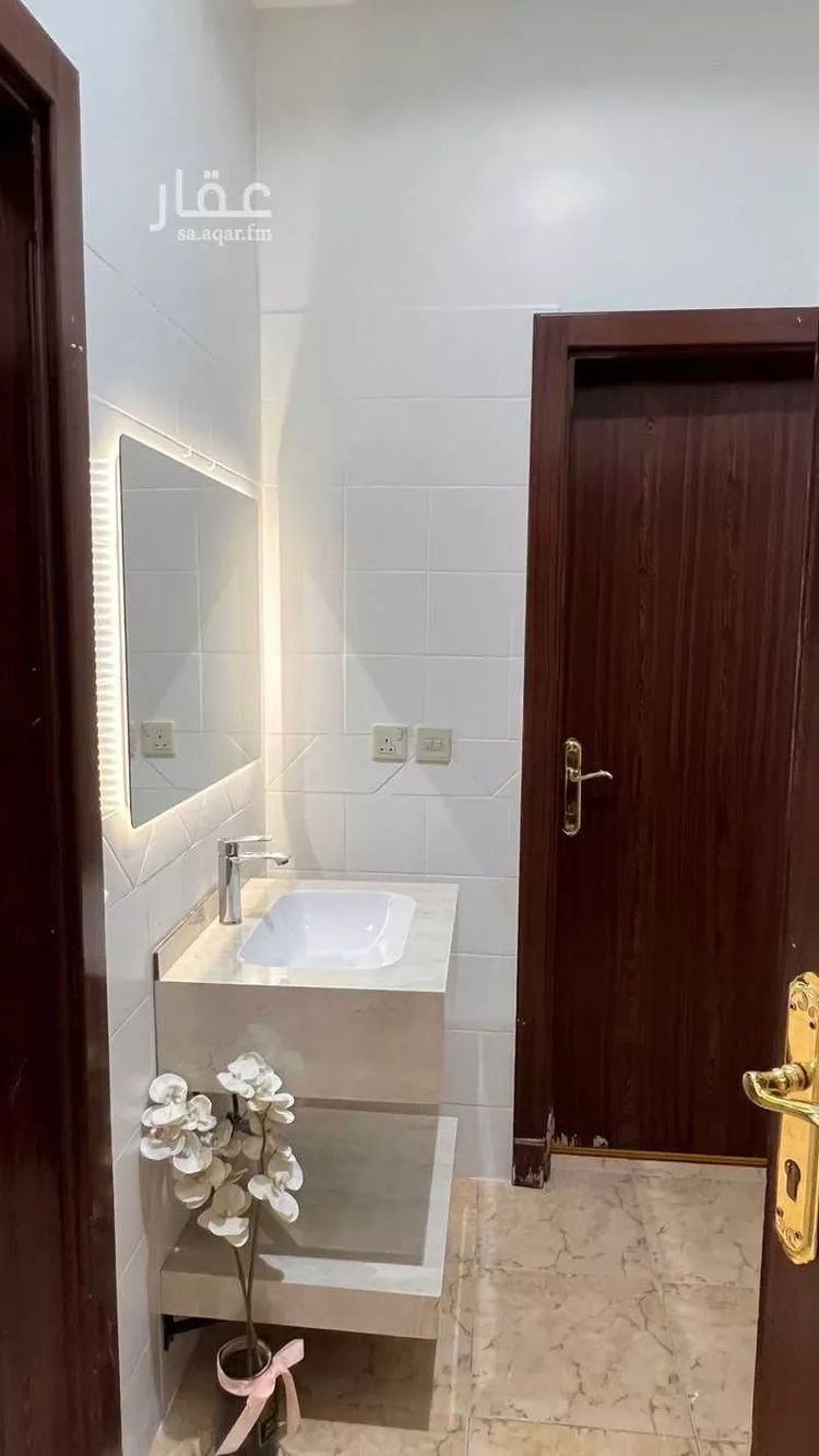 شقة للإيجار في شارع بنغازي, حي عرقة, مدينة الرياض, منطقة الرياض 7