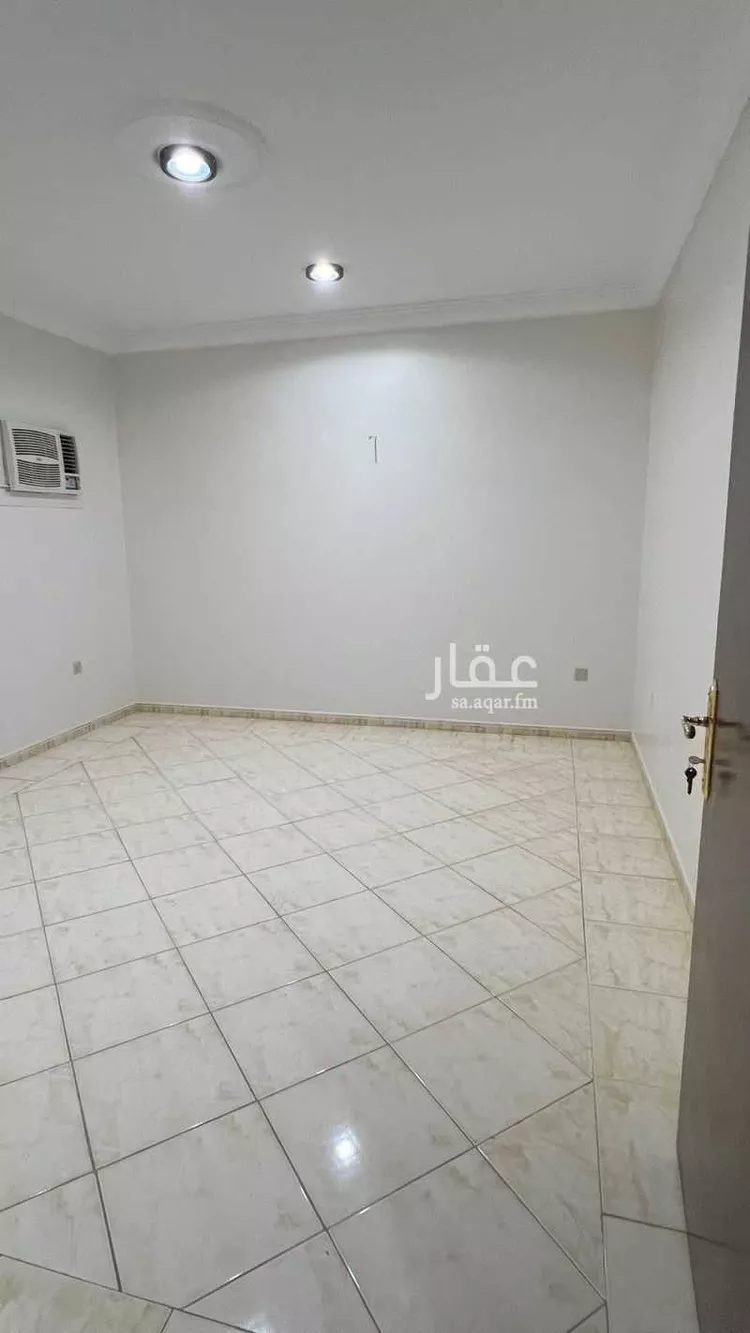 شقة للإيجار في شارع بنغازي, حي عرقة, مدينة الرياض, منطقة الرياض 6