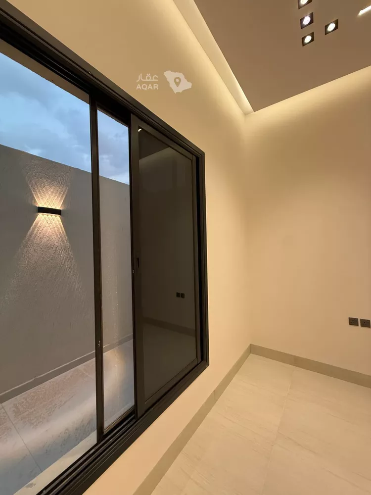 Floor for Sale in Riyadh Dahiat Namar 30
