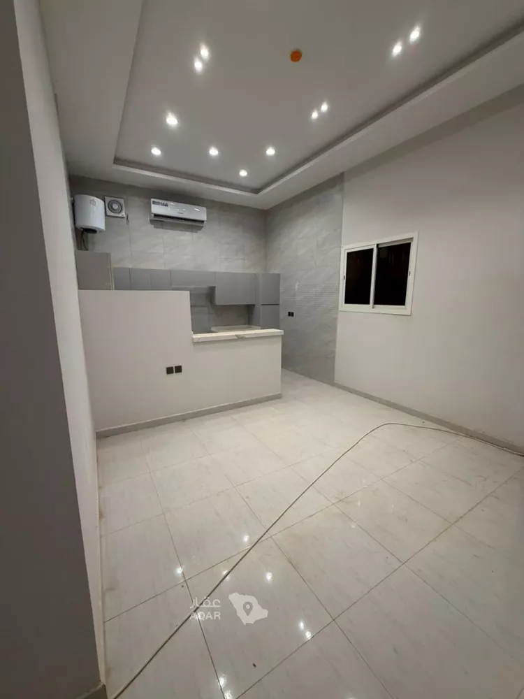 شقة للإيجار في شارع السيل الكبير, حي المهدية, مدينة الرياض, منطقة الرياض 8