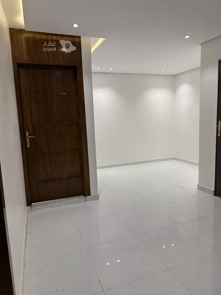 شقة للإيجار في شارع عبدالوهاب بن بخت, حي المعيزيلة, مدينة الرياض, منطقة الرياض 7