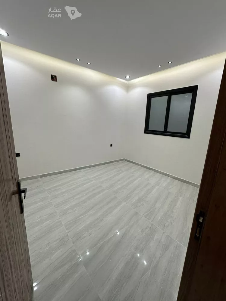 فيلا للإيجار في شارع ايك, حي طيبة, مدينة الرياض, منطقة الرياض صورة 2