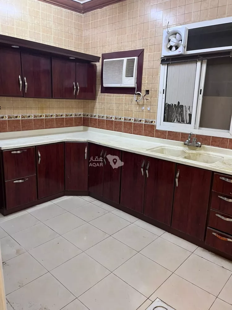 شقة للإيجار في شارع ابي المظفر الواسطي, حي إشبيلية, مدينة الرياض, منطقة الرياض 2