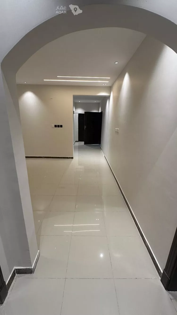 شقة للإيجار في شارع وادي المنحني, حي القادسية, مدينة الرياض, منطقة الرياض 8