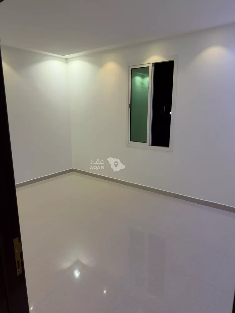 شقة للإيجار في شارع أبي بكر الآجري, حي المهدية, مدينة الرياض, منطقة الرياض 5