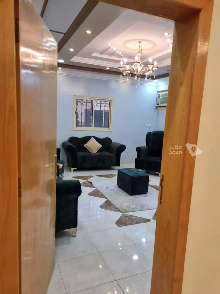 بيت للإيجار في شارع السمرة ، حي المحالة ، ابها ، منطقة عسير